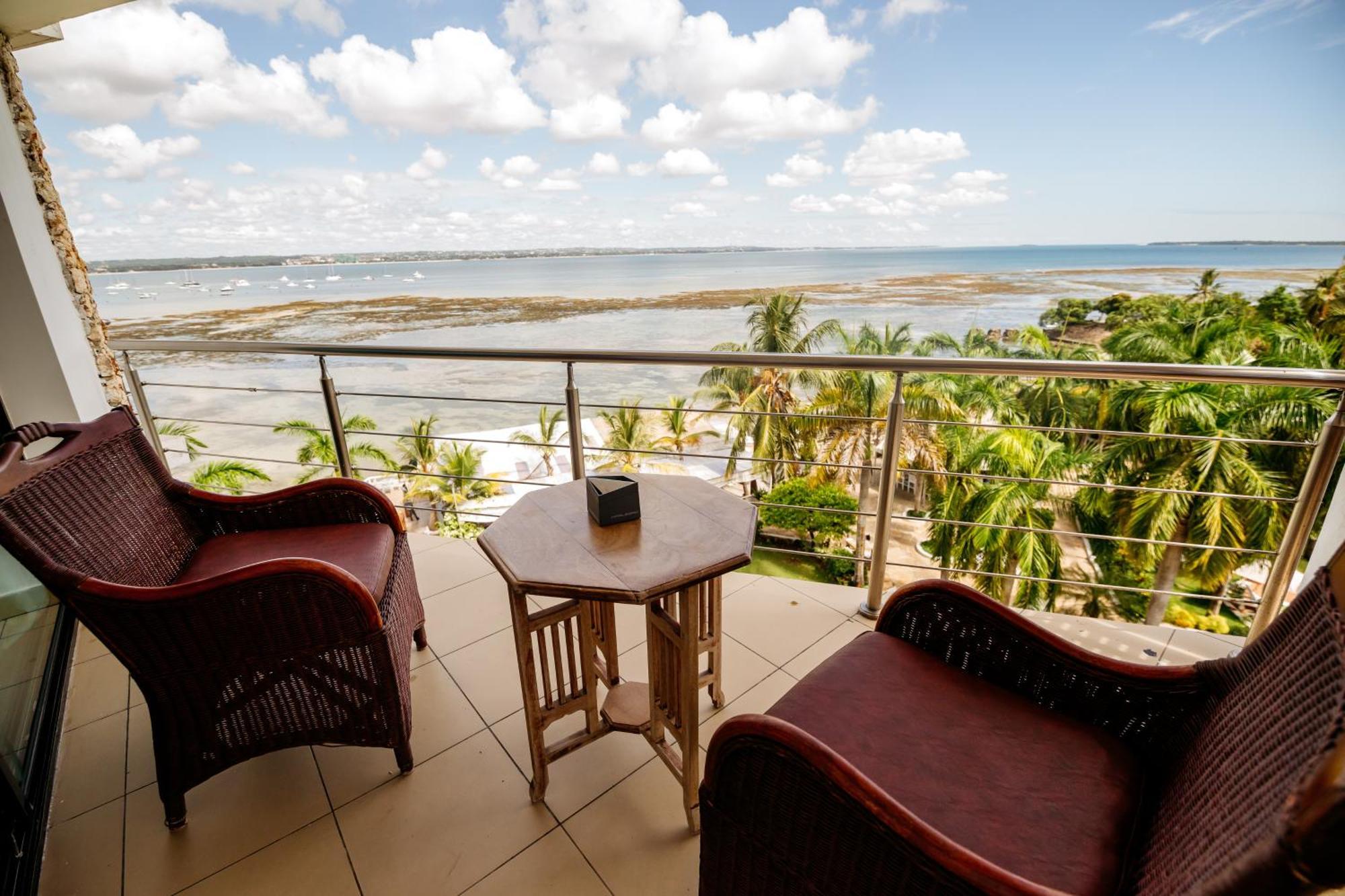 Coral Beach Hotel Dar Es Salaam Exterior foto