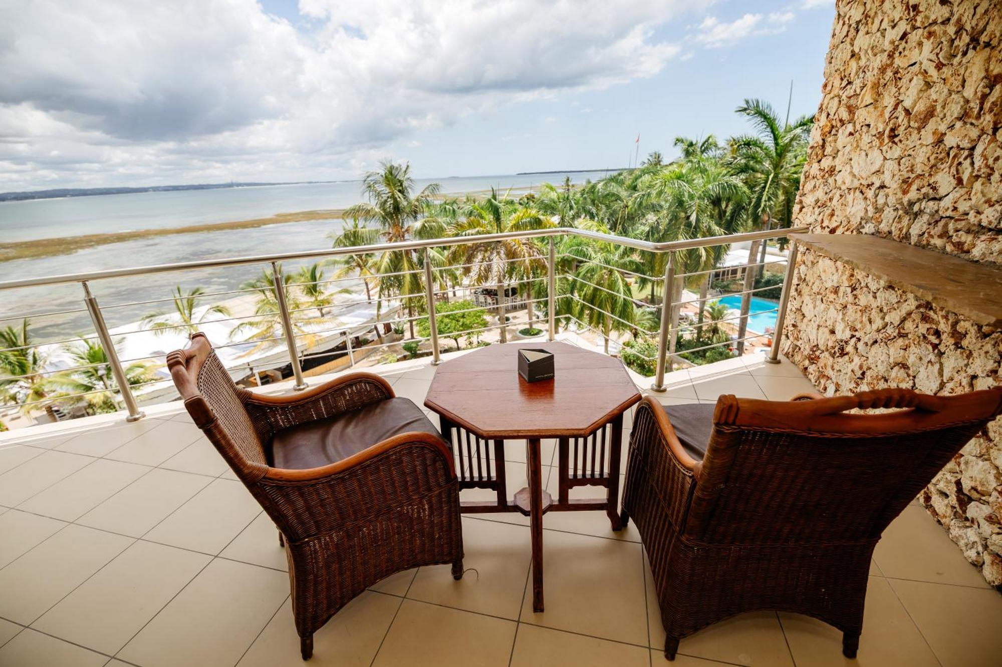 Coral Beach Hotel Dar Es Salaam Exterior foto